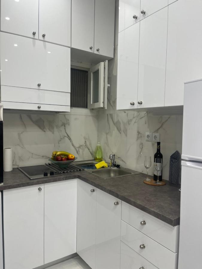 White Apartment Афины Экстерьер фото