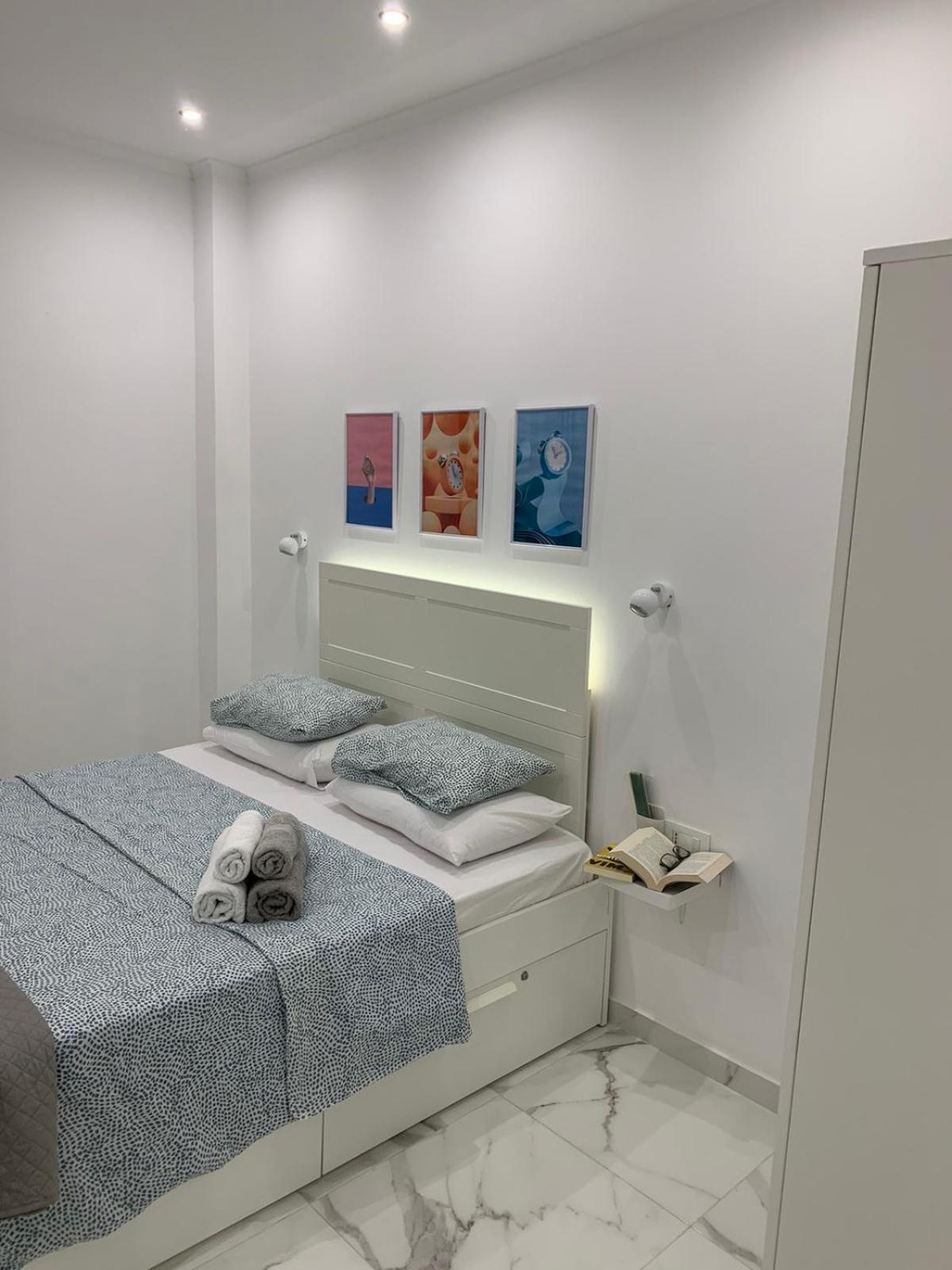 White Apartment Афины Экстерьер фото